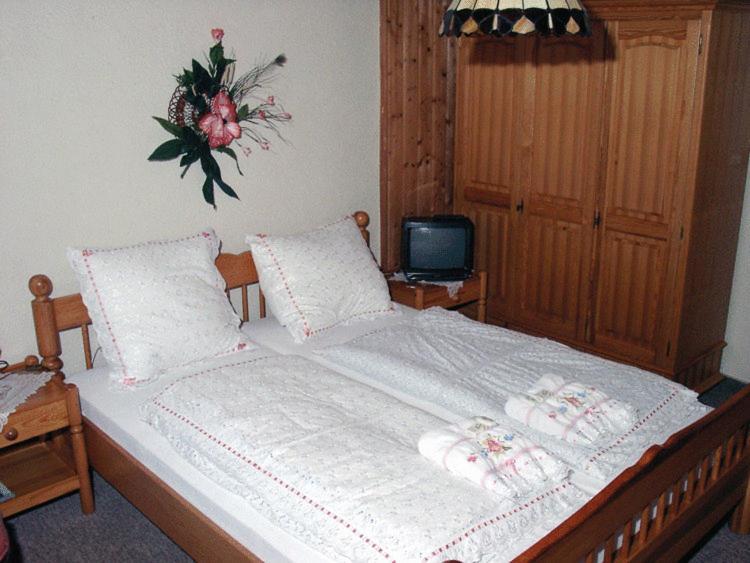 Hotel Drei Koenige ネッカービショフスハイム エクステリア 写真